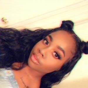 Meet your Posher, Janisha